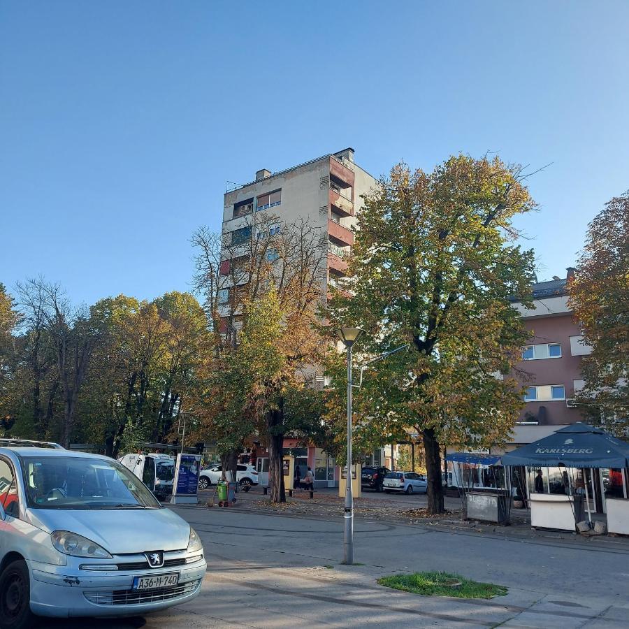 Apartman Pozoriste Penthaus Баня Лука Екстериор снимка