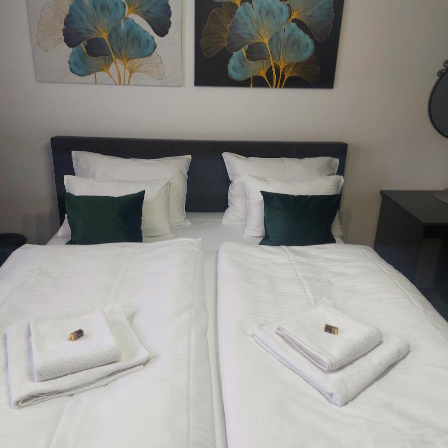 Apartman Pozoriste Penthaus Баня Лука Екстериор снимка