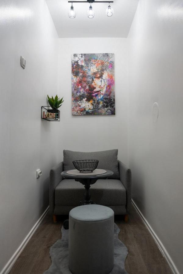 Apartman Pozoriste Penthaus Баня Лука Екстериор снимка