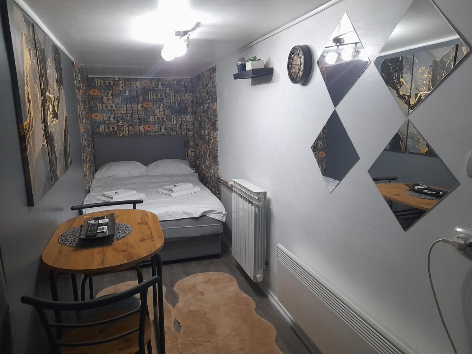 Apartman Pozoriste Penthaus Баня Лука Екстериор снимка